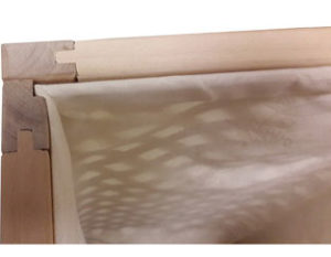 Features of wooden lattice storage boxes Cotton bag inside
